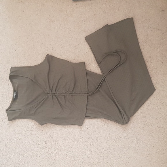 Ripped Drawstring Crop Tank Top & Pants Set - Picture 2 of 9